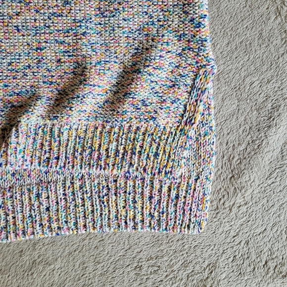 Cupcakes & Cashmere Gardner Multicolored Speckled V-neck sweater size large - Picture 9 of 16